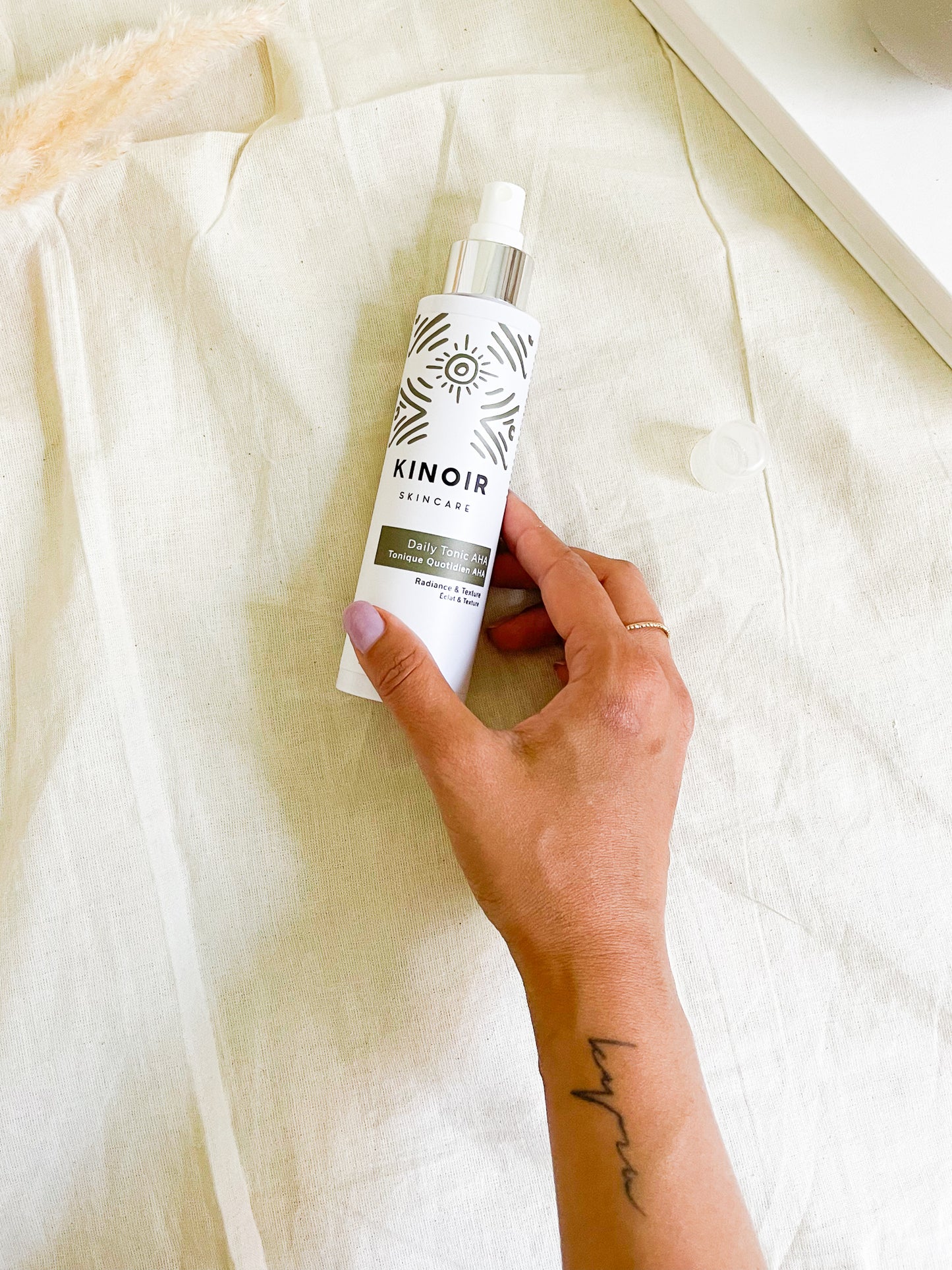 Daily Tonique AHA Radiance & Texture
